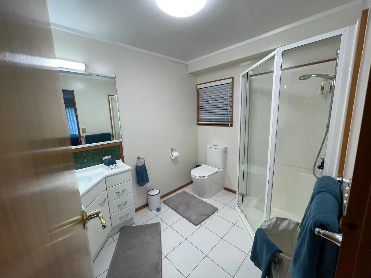 Tikitere Lodge, Rotorua 0*,